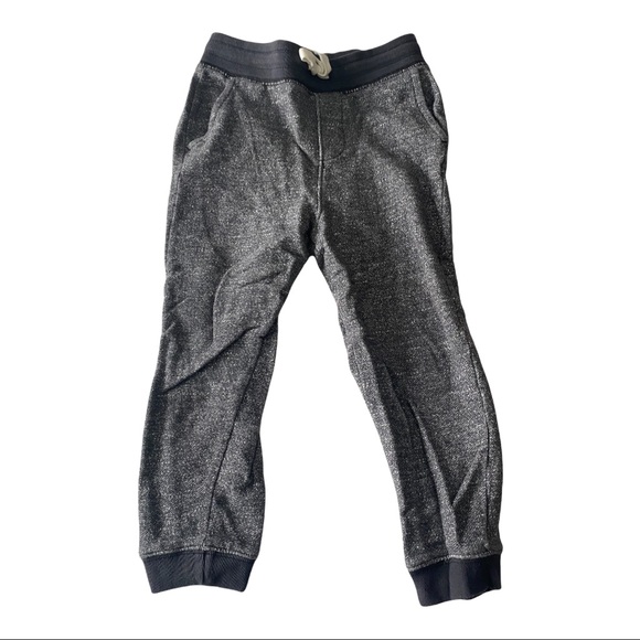 Boy’s Size 6, OshKosh B’Gosh Lot of 5 Items- 2 pants, 3 tops - Picture 2 of 11